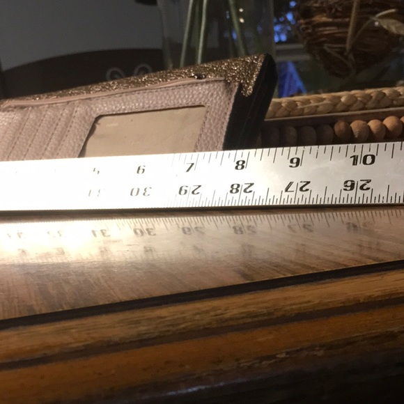 H by Halston clutch - Picture 9 of 10